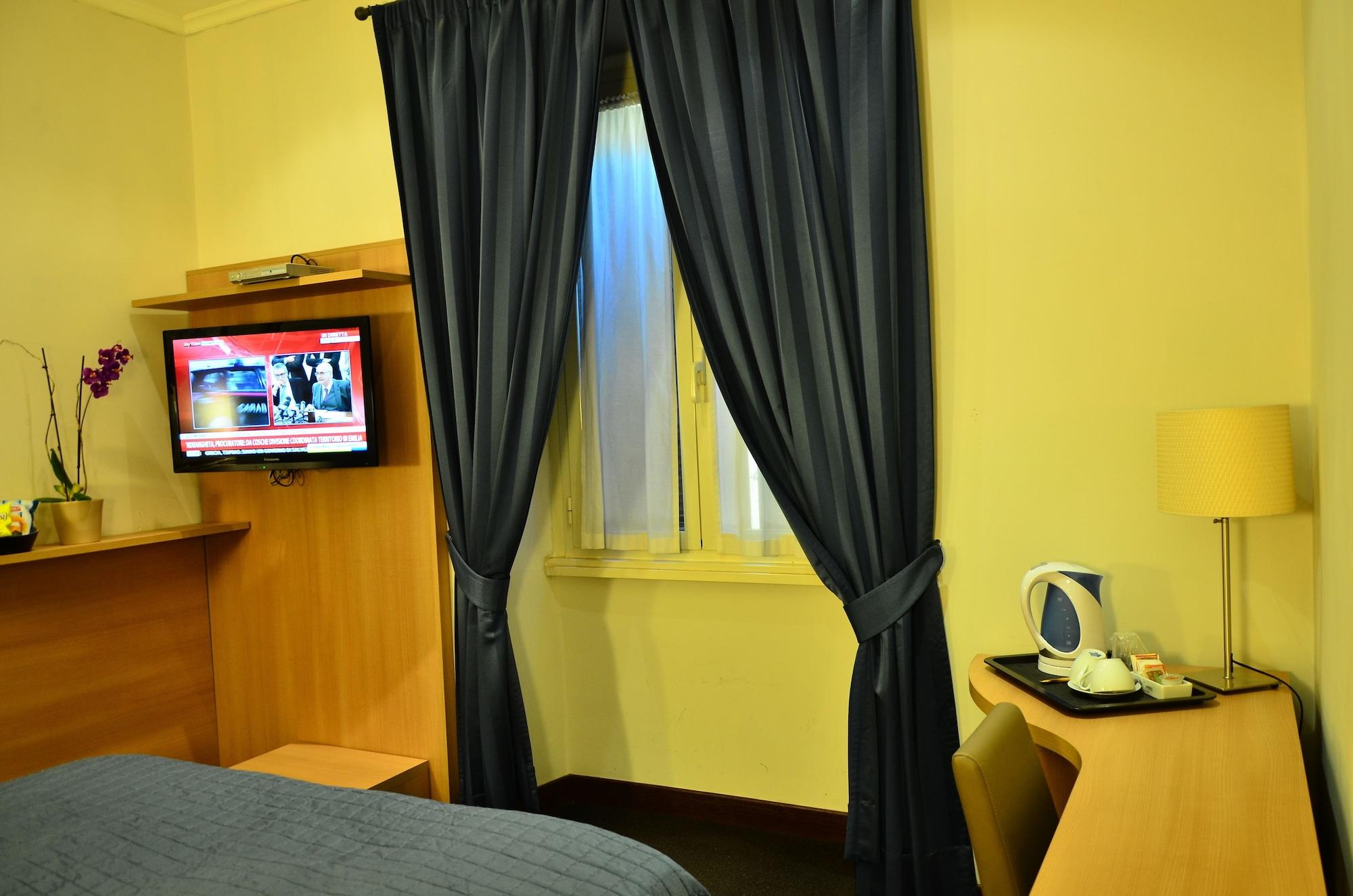 Residenza Cola Di Rienzo - Suite In Rom Eksteriør billede