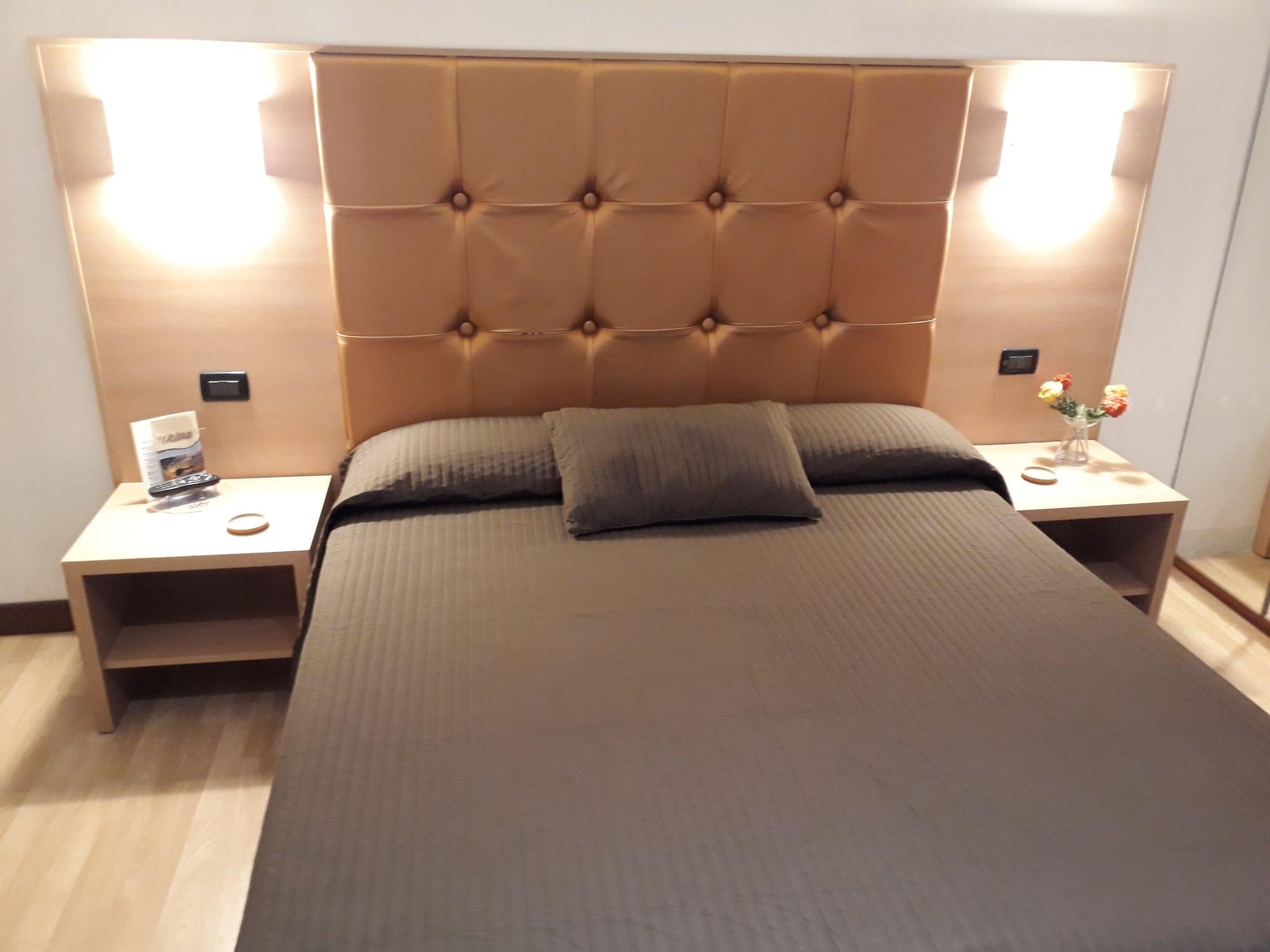 Residenza Cola Di Rienzo - Suite In Rom Eksteriør billede